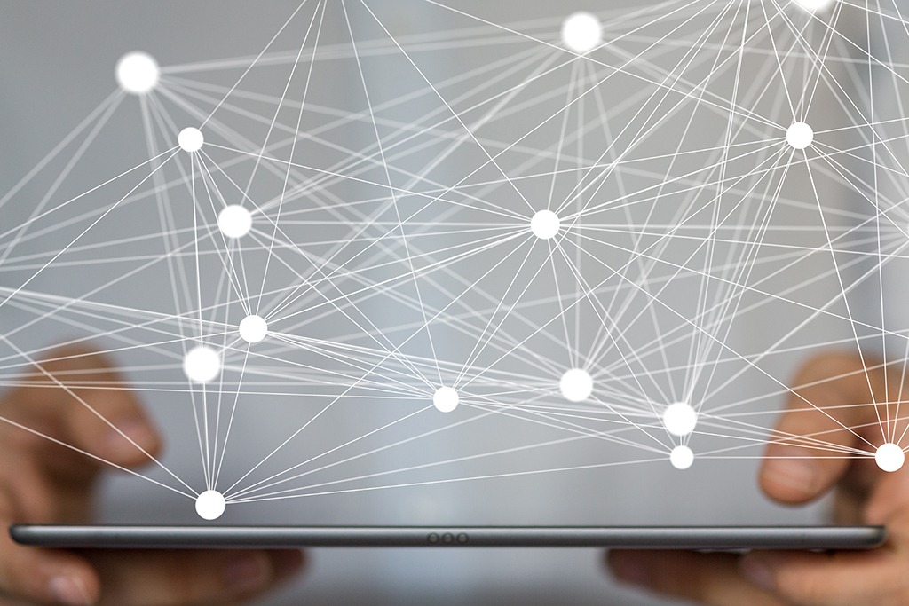 SocialLinks - Network analysis and graph analytics platform